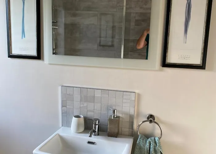 Mary-tim's Cromane Cross Near Killorglin